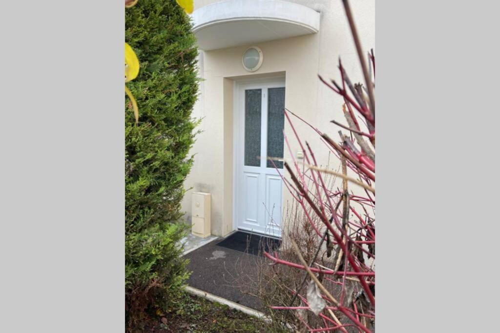 Saint-Julien-les-Villas Appartement Maison En Duplex 80M² Jardin Terrasse מראה חיצוני תמונה