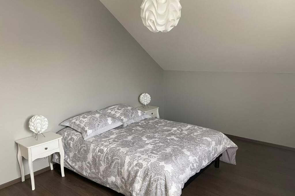 Saint-Julien-les-Villas Appartement Maison En Duplex 80M² Jardin Terrasse מראה חיצוני תמונה