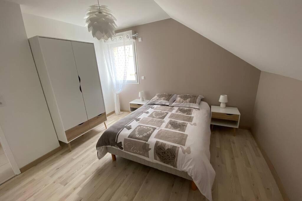 Saint-Julien-les-Villas Appartement Maison En Duplex 80M² Jardin Terrasse מראה חיצוני תמונה